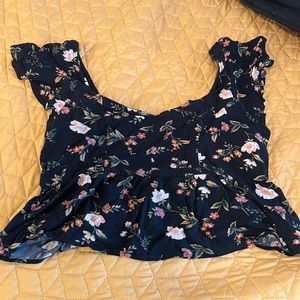 Small American Eagle Floral Blouse